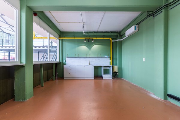 Medium property photo - Overschieseweg 34, 3044 EE Rotterdam